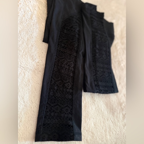 Victoria's Secret Black lace Leggings - Picture 4 of 5